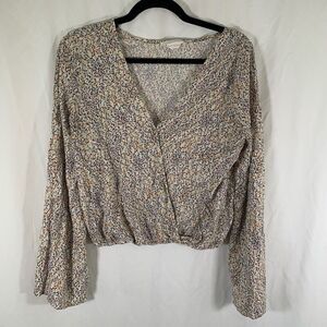 Sadie & Sage Blouse Women's Medium Multicolor Polka Dot Long Sleeve Vneck